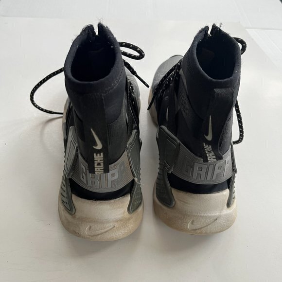 NIKE Air Huarache Gripp Shield‎ Water Repellent Sneaker Shoes Womens Size 7.5 - Picture 4 of 6